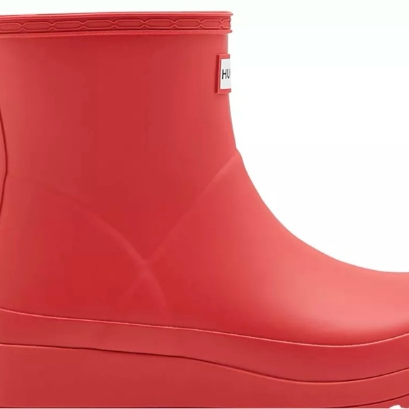 HUNTER WOMENS WATERPROOF ORIGINAL PLAY SHORT BOOTS BLACK SIZE NEW WITH BOX - Picture 2 of 5